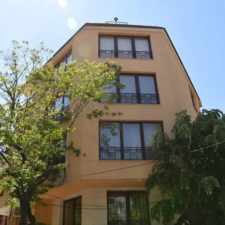 Classic Place Apartamento *